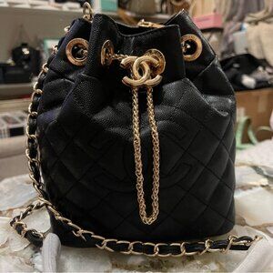Chanel VIP Free Gift Makeup Bucket Bag Shoulder and crossbody bag